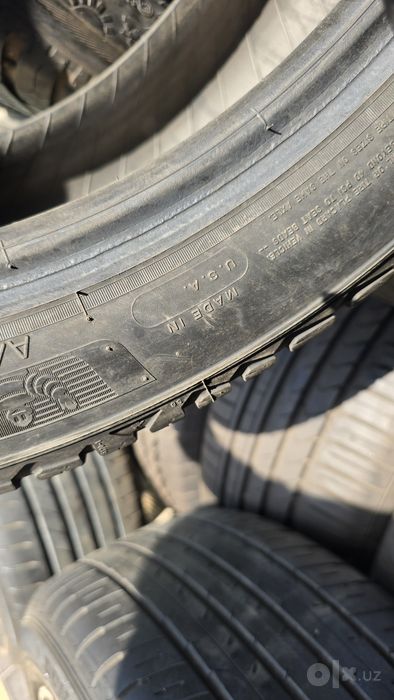 245/45/R19 Michelin Cross Climate²