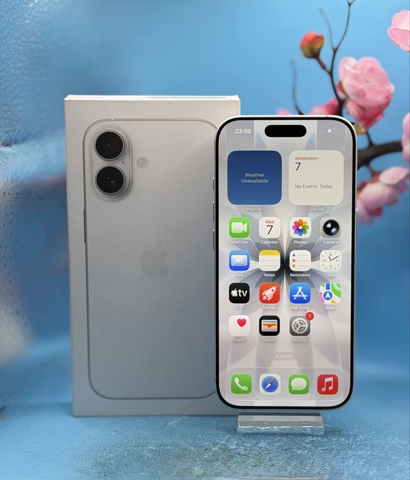 ГАРАНЦИОНЕН!!! Apple iPhone 17, 256GB, 5G, White