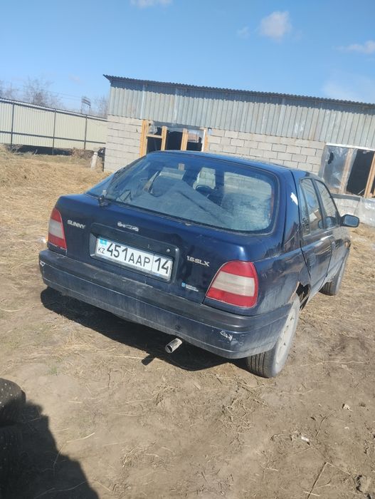 Нисан Санни 1991 года