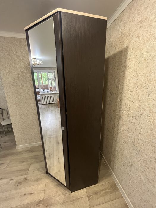 Угловой шкаф продам