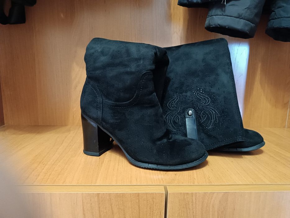 Продам зимние сапоги