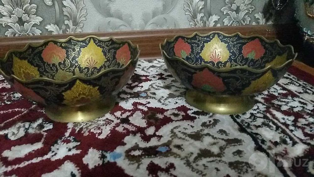 Ретро-фруктовница из латуни, ручная чеканка, Индия, 1970-е