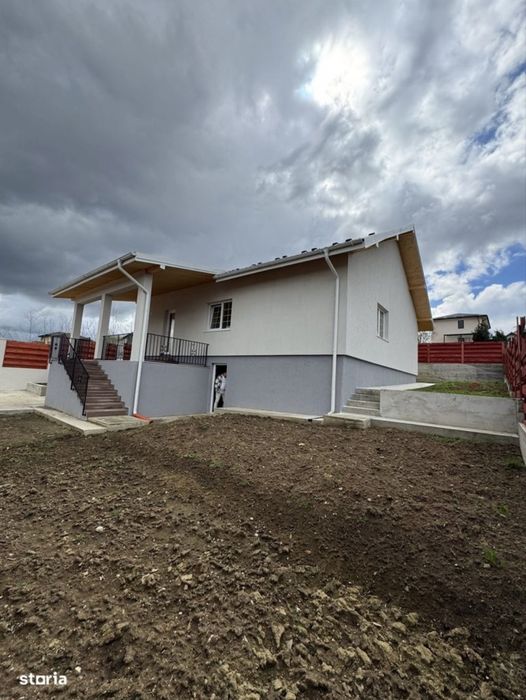 Casa in valea adanca direct de la proprietar
