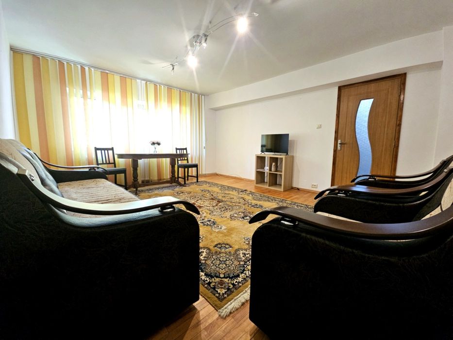 Apartament ultracentral doua camere de închiriat