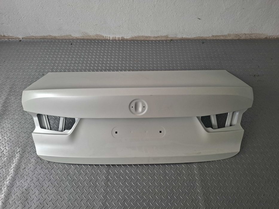 Като Нов Оригинален Заден Капак Багажник BMW G20 Бял, БМВ Г20