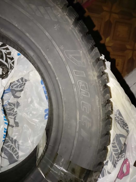 Продам покрышки в комплекте