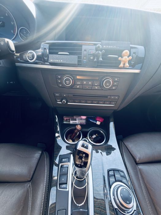 Bmw x3  usor avariat