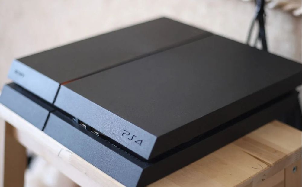 Срочно продам ps4 fat