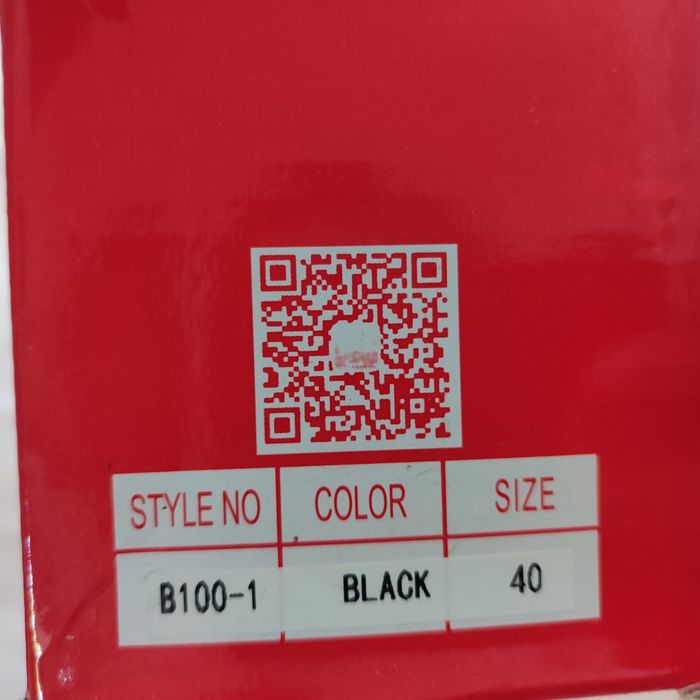 Женский аяк киим сатылады