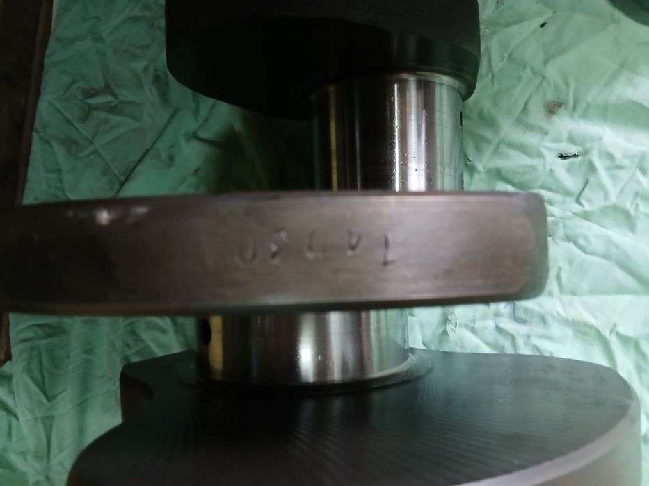 Коленчатый вал КамАЗ расточенный