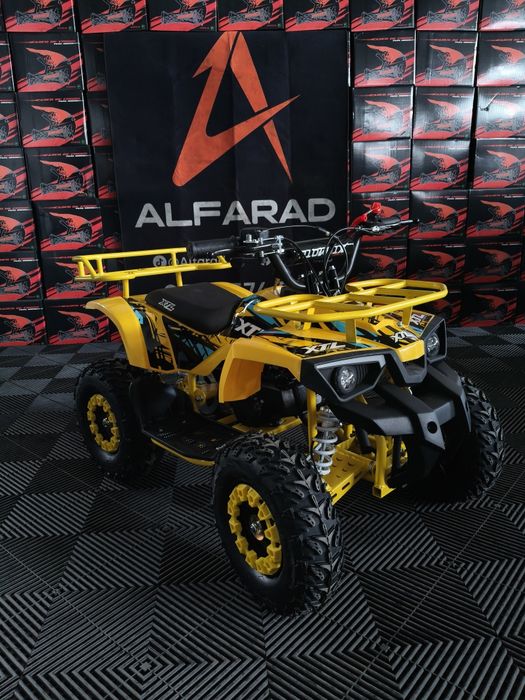 ATV XTL Hummer pentru Copii pe Benzina de 49cc in 2 Timpi roti pe 6 inch Nou adus din Germania
