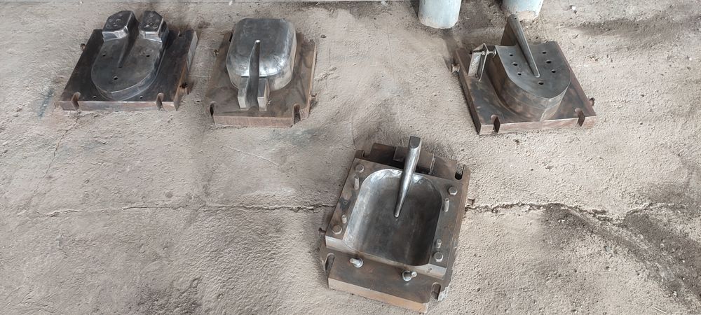 Пресс Формы для лопат