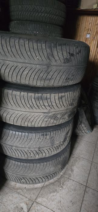 Roti iarna BMW X5 / Anvelope iarna Michelin 255/55R18