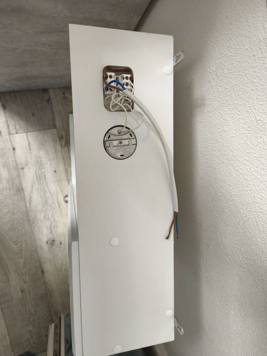 Шкафчик для ванной