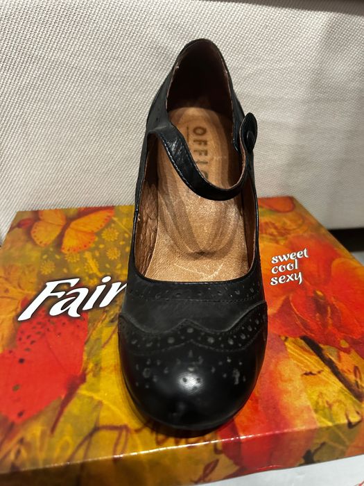 Обувки на висок ток, 38 Португалия