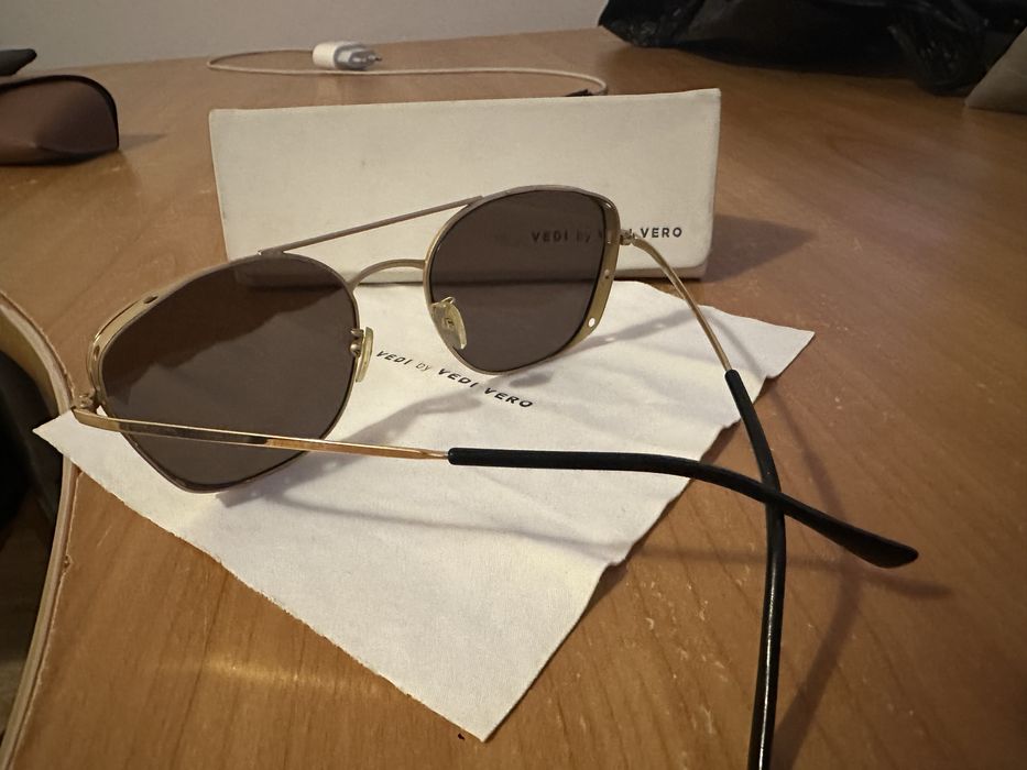VEDI BY VEDI VERO Слънчеви Очила