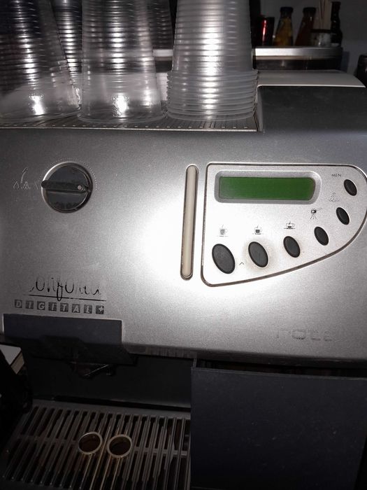 Спешно! Кафемашина saeco  rotel 200 лв. Заведение разпродажба