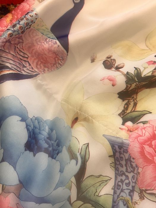 Нарядное платье на 8-10 лет