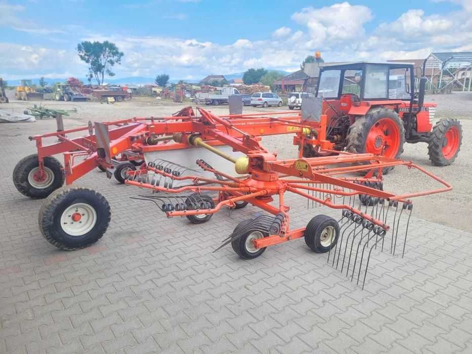 Grebla de adunat fan dublu Kuhn