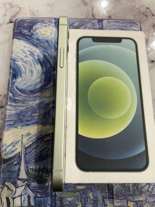 Продам iphone 12/128