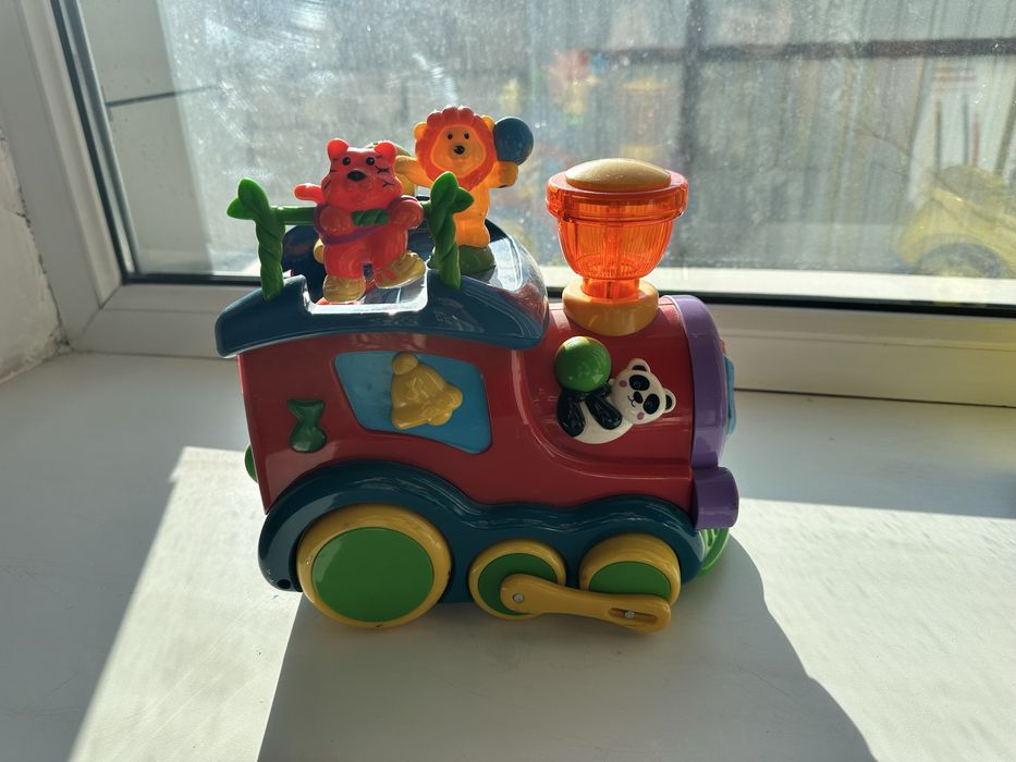 Продам игрушки разные