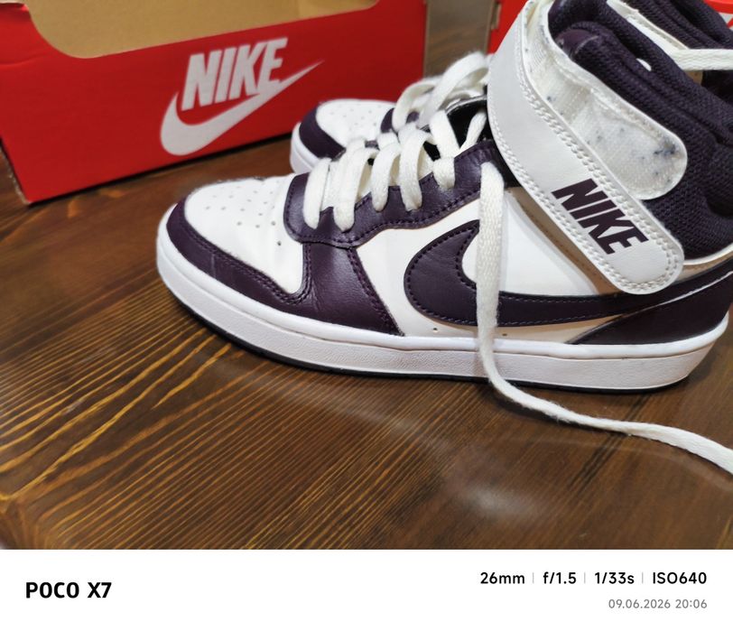 кроссовки Nike 38 размер белые