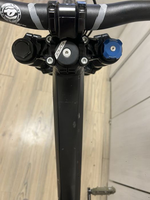 Вилка Rockshox Boxxer rc 2017