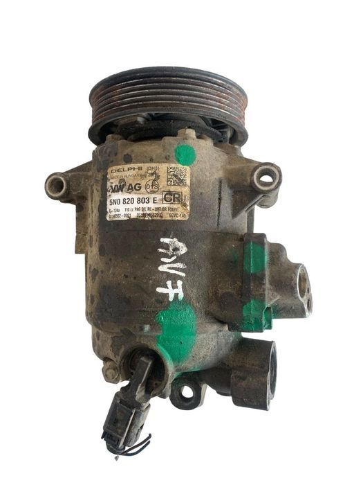 Compresor Ac Volkswagen Polo 6R, 6C 2009 - >, Volkswagen Golf Vi 5K1 2008 - 2013, Volkswagen Passat 362 2010 - 2014 2.0D 5N0820803E