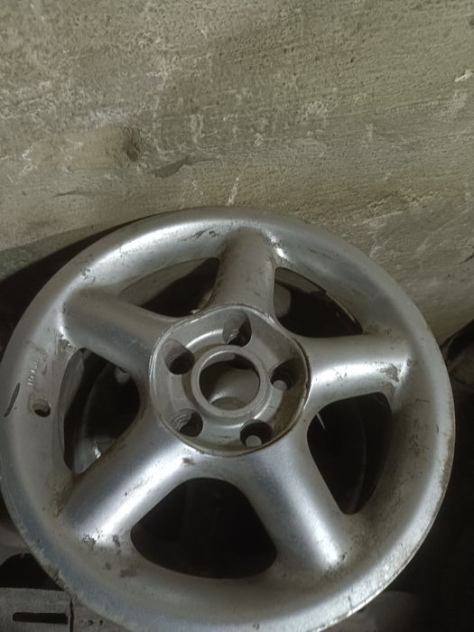 Диски R15 5*112 на Ауди 100 С4