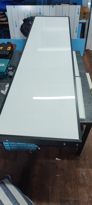 Caseta (Reclama)Luminoasa