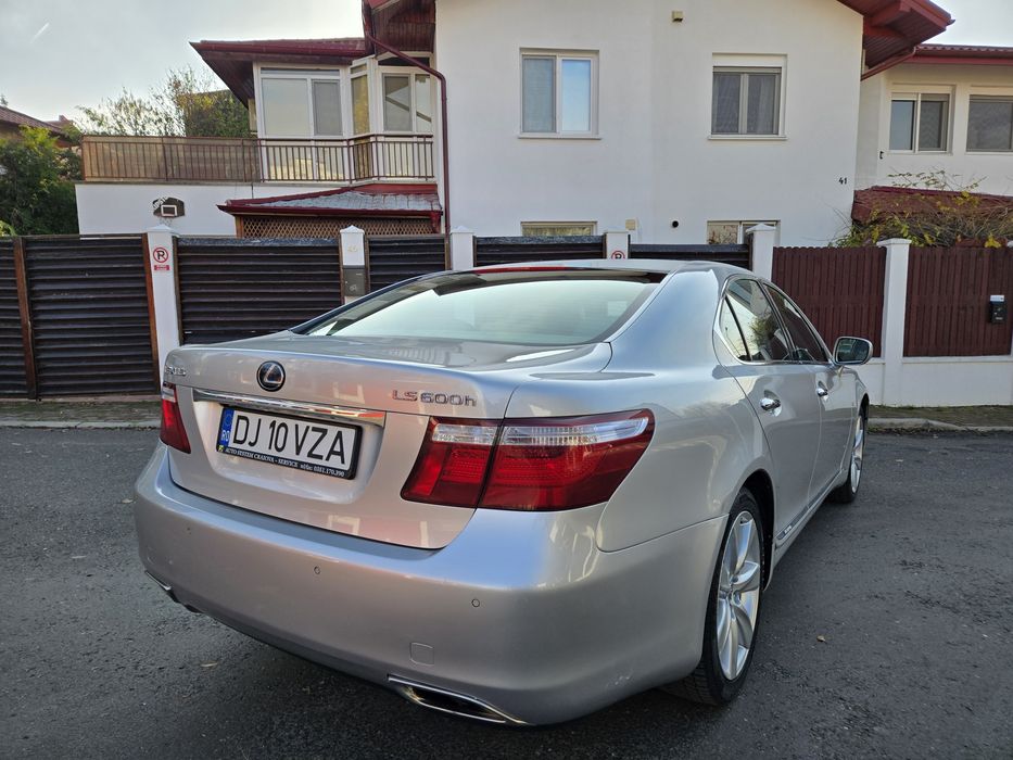 LEXUS LS 2009 — imagine 3
