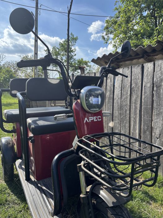 Triciclu electric P1-00, 2000W, fără permis, ca nou
