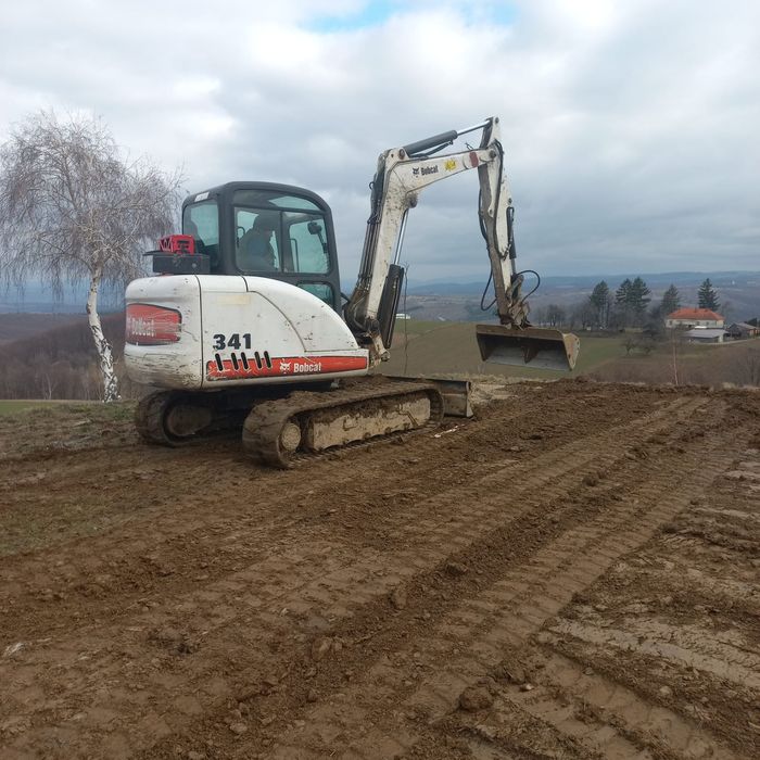 Excavator de vanzare