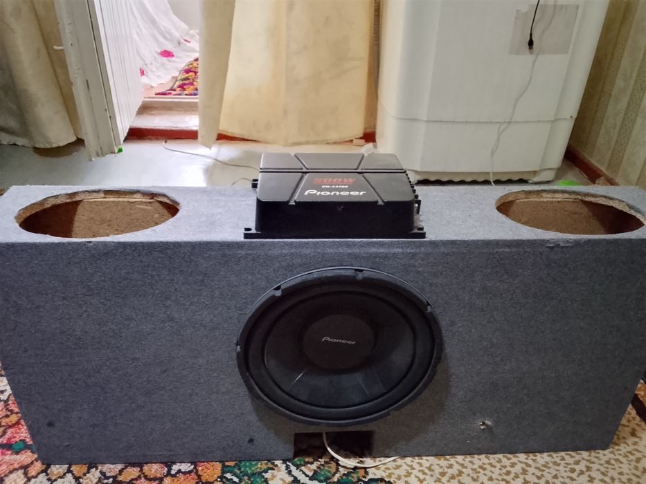 Sambufer va usilitor va Damas qutisi bilan