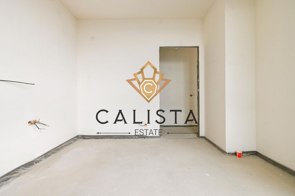 Тристаен апартамент за продажба в ж.к. Кръстова вада, 2098794