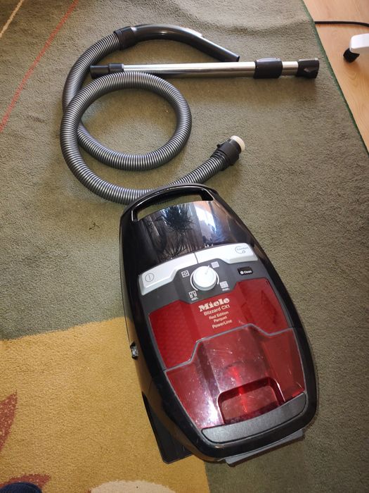 Miele Blizzard CX1 RED