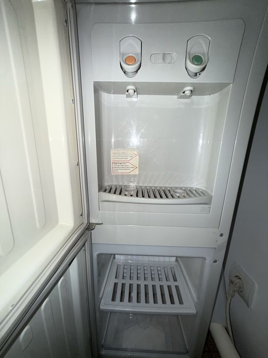 диспенсер для воды 20л