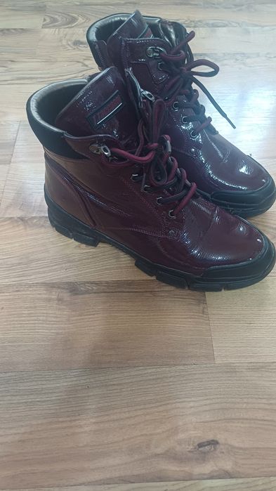 Осенние ботинки 40 размер