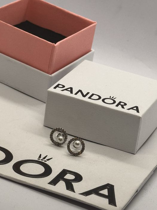 Pandora обеци Пандора