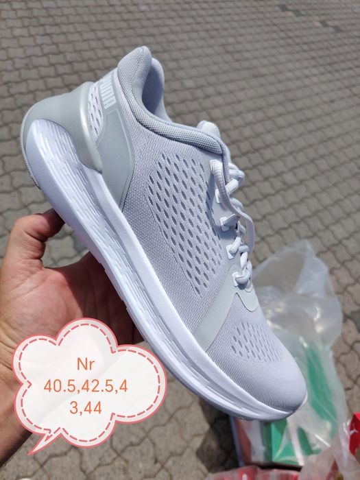 pantofi sport 200 lei