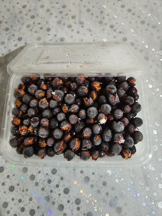 Смородина сатылады.