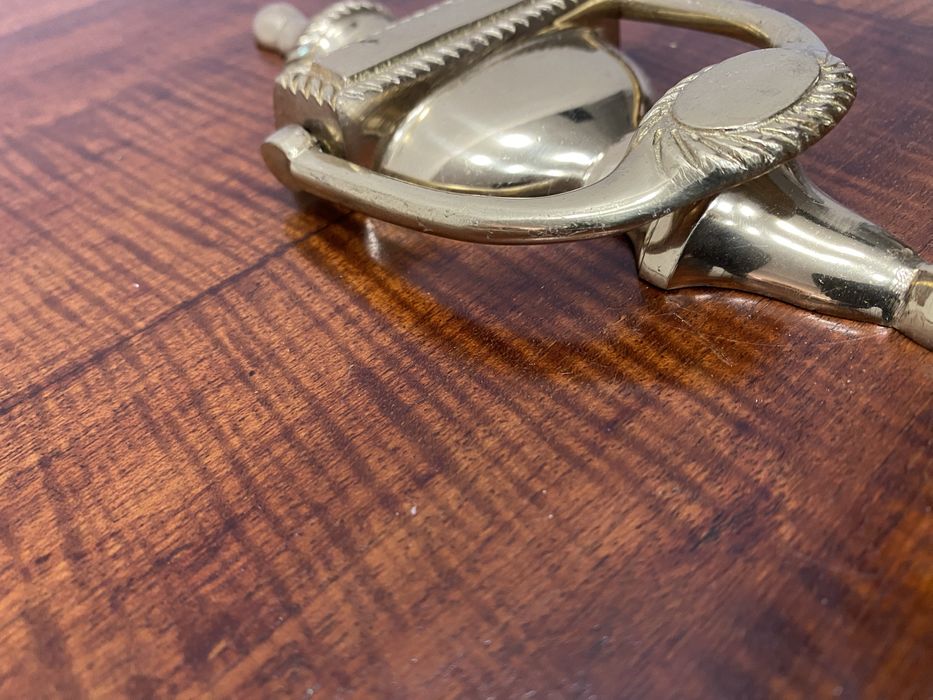 Чукало за врата хлопка от масивен месинг