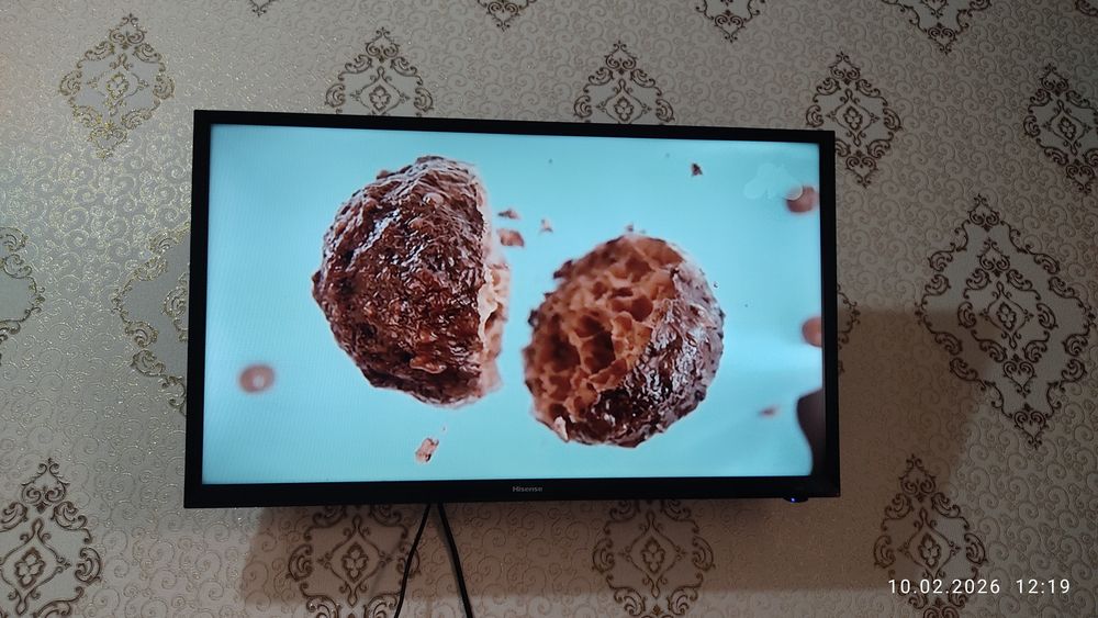 srochna sotiladi Hisense  tv orginal aybi yoq sotiladi