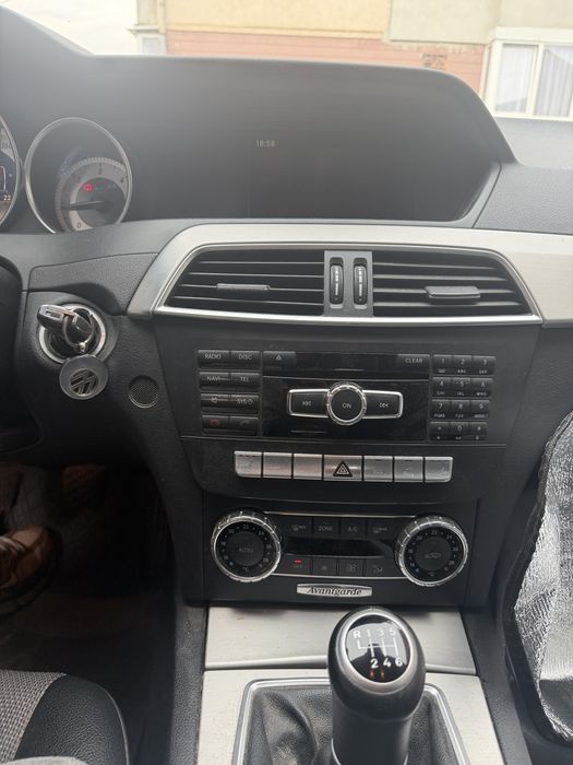 Mercedes c220 2011