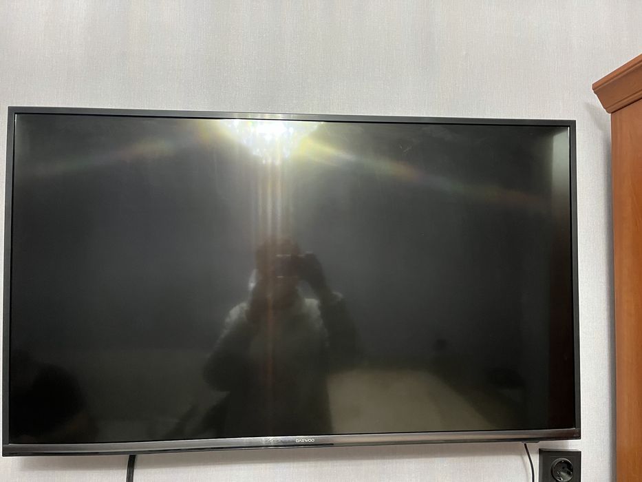 Продам телевизор