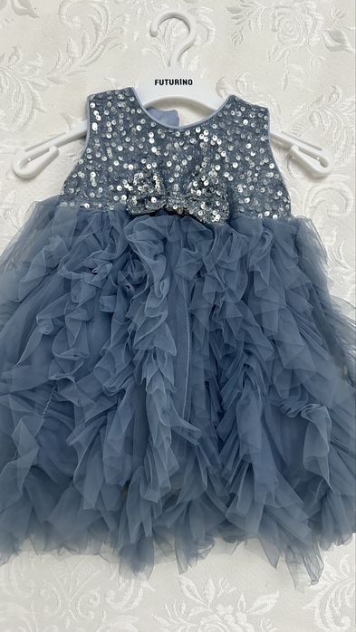 Продам платье для девочки