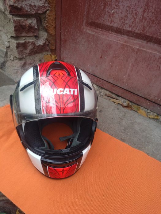 Casca moto arai hel met ducati