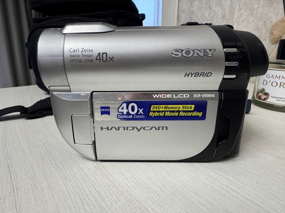 Камера сони в отличном состоянии