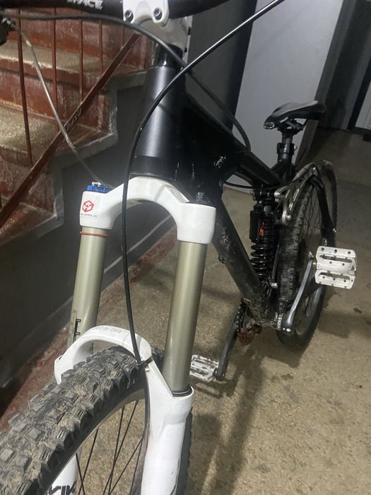 Bicicleta kona delux