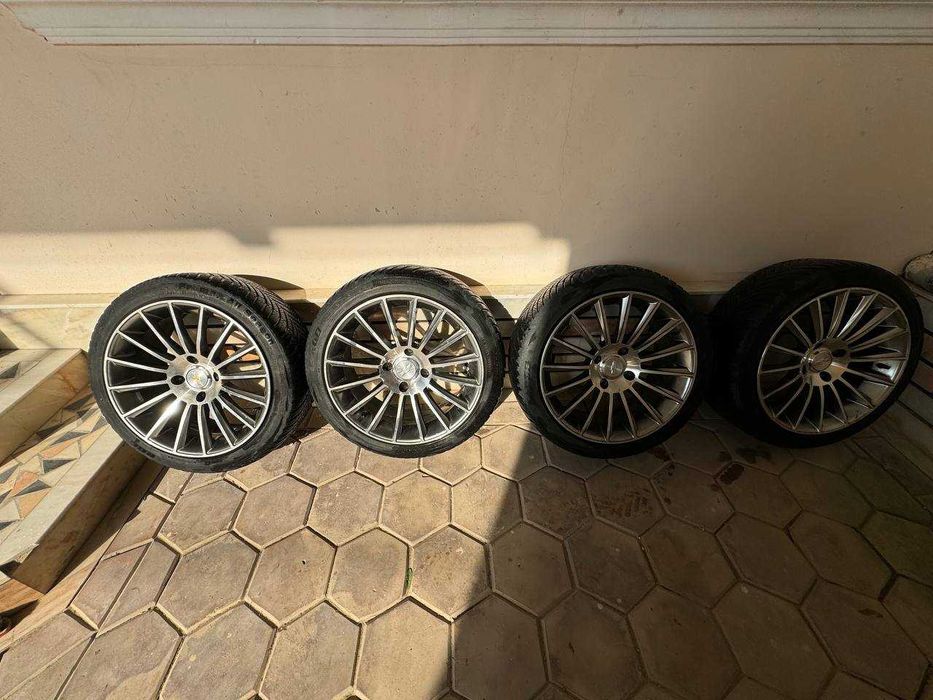 Диски в комплекте с шинами R17 для GENTRA